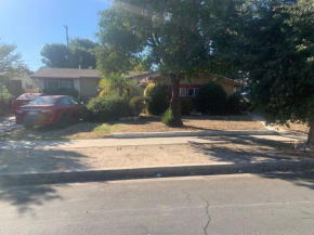 Art Studio(s) at 8509 Fullbright Avenue, Winnetka, CA, USA 91306